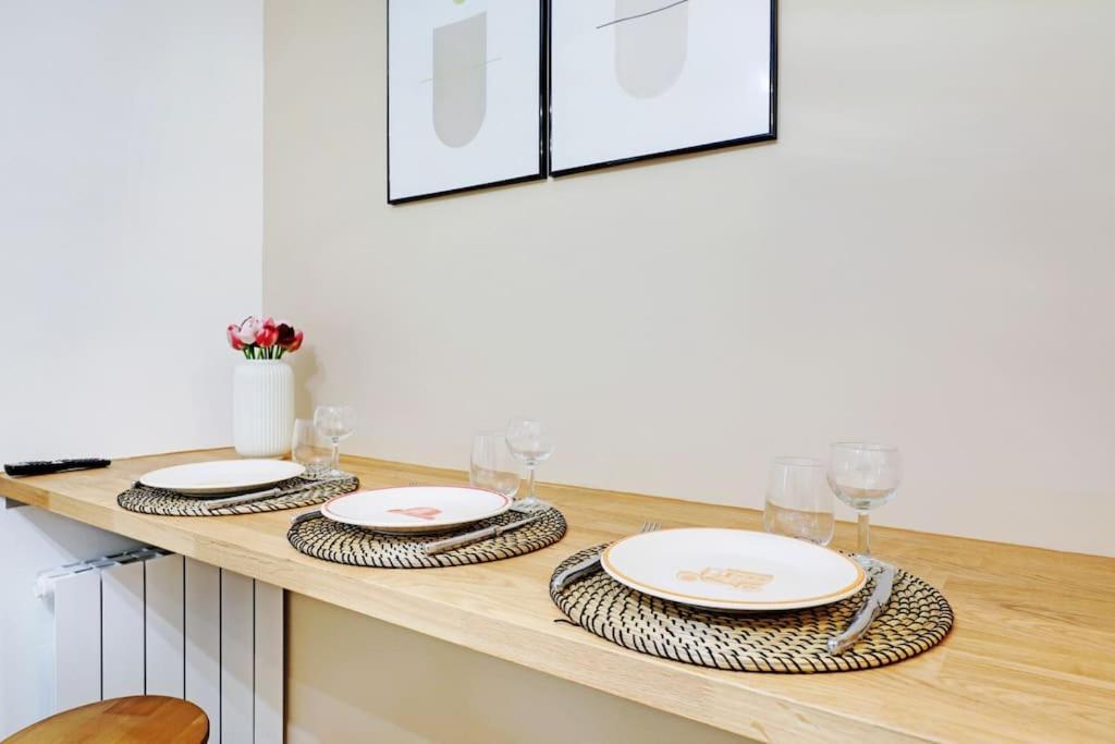 Charming Appartements For 4 People - Le Marais 파리 외부 사진